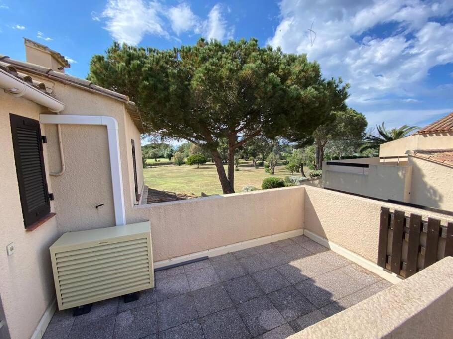 סן סיפריאן Grand Studio Entre Le Golf Et La Plage A 800M מראה חיצוני תמונה