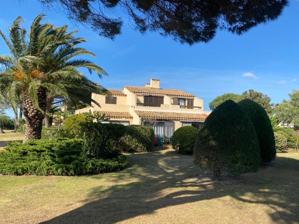 סן סיפריאן Grand Studio Entre Le Golf Et La Plage A 800M מראה חיצוני תמונה